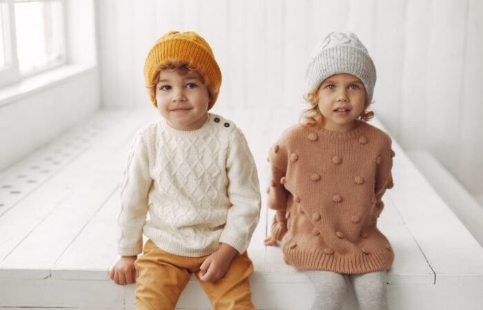 Dwójka dzieci - pierwsza garderoba niemowlaka - ubranka dziecięce